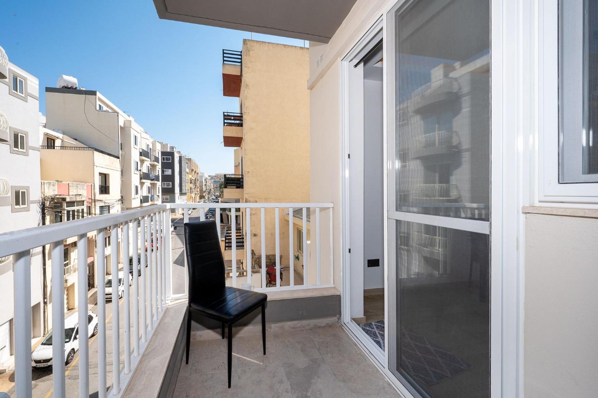 Modern 2 Bedroomed Apartment In Gzira Luaran gambar
