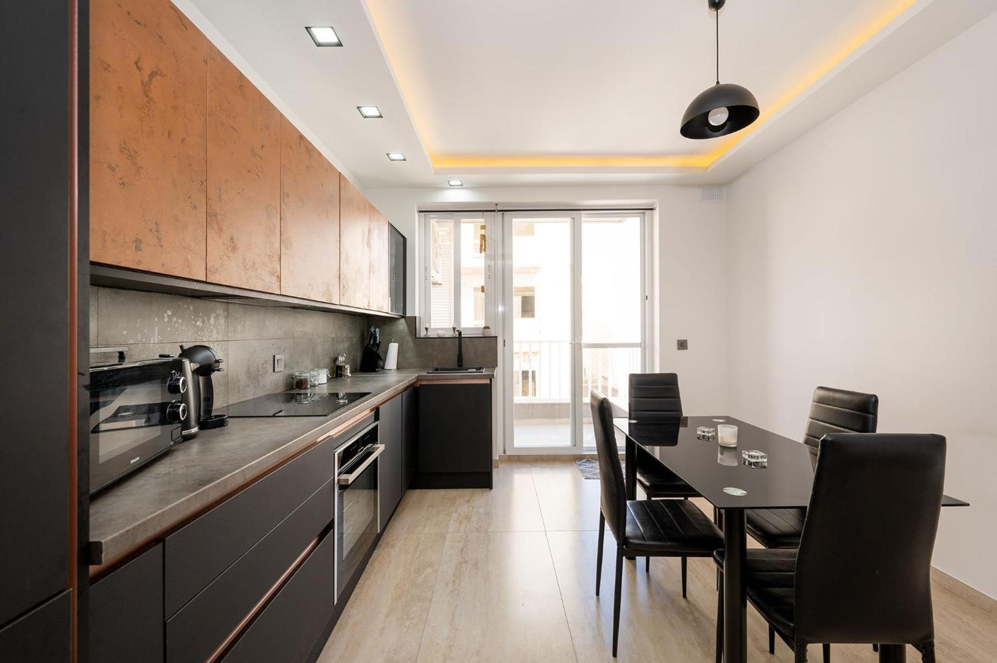 Modern 2 Bedroomed Apartment In Gzira Luaran gambar