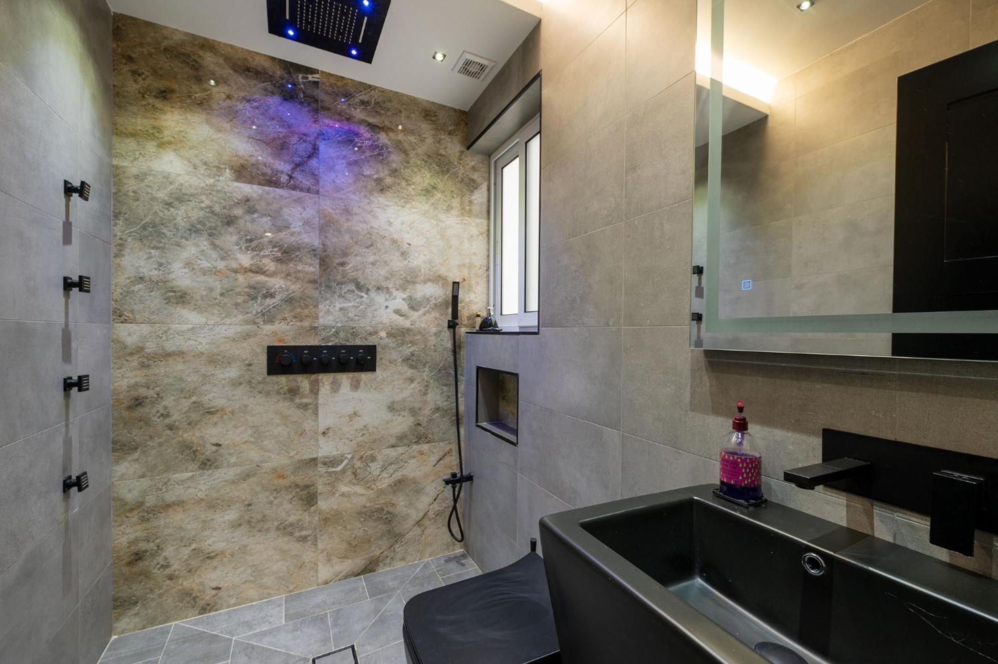 Modern 2 Bedroomed Apartment In Gzira Luaran gambar